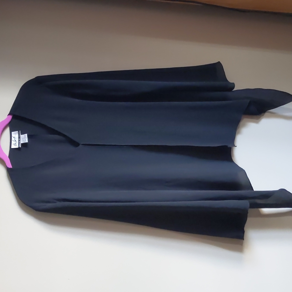 Stunning Black tunic NWT